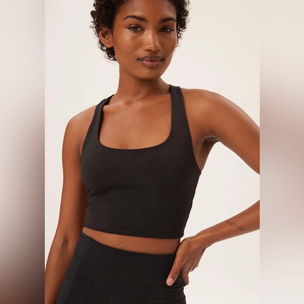 Girlfriend Collective black Paloma racerback sports bra size large